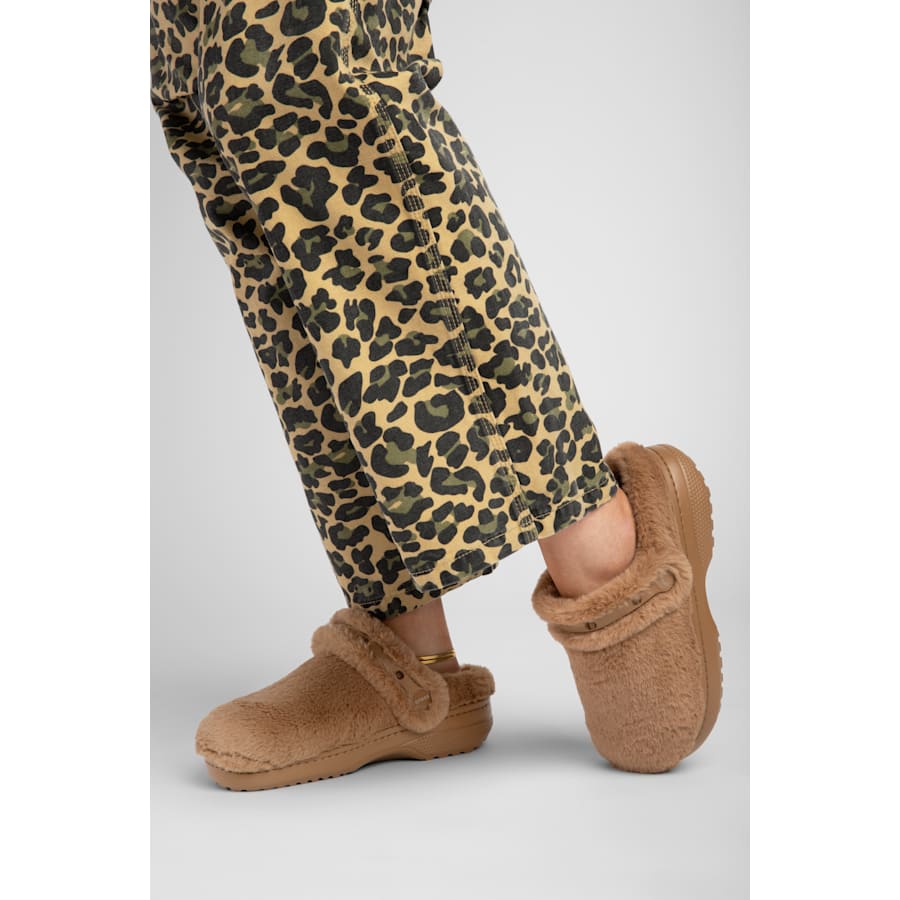 Crocs Signature Unwell x Crocs Unfurgettable Clog