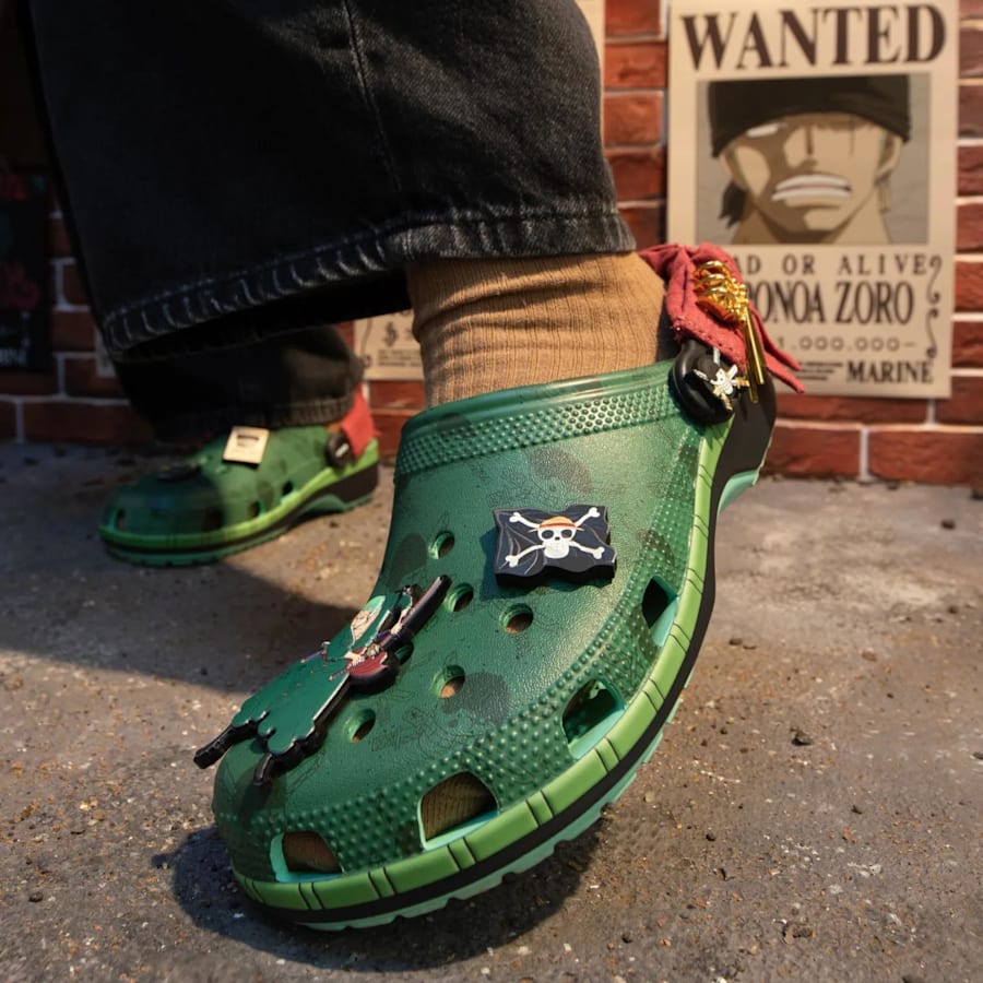 Crocs Trusted ONE PIECE Zoro Classic Clog